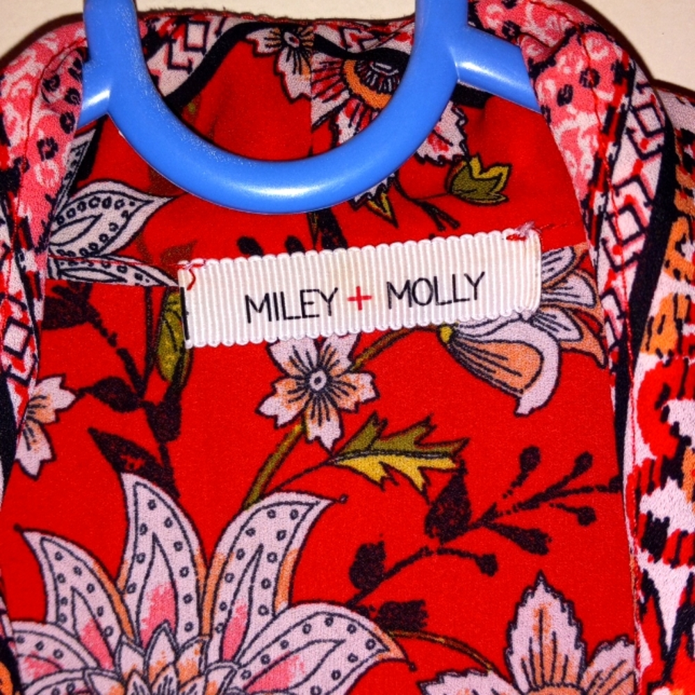 Floral Red Boho Kimono - Picture 2 of 2